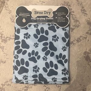 NWT Bone Dry Dog Drying Towel - Light Blue with Dark Paw Print